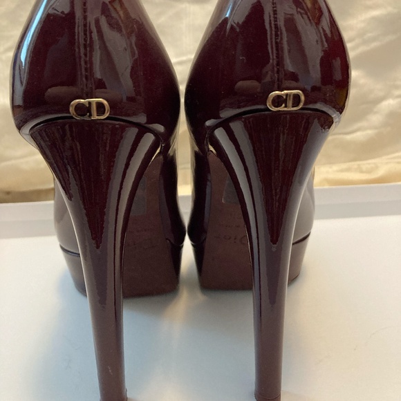 Dior Peep Toe Platform Pump in Burgundy Size 36.5 - Picture 4 of 4